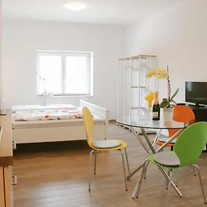  Apartment Helles Für 1-2 Pers. Mit Parkplatz Und Wifi