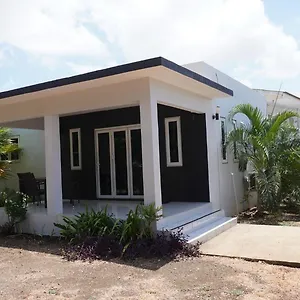 https://serenity-willemstad.comcaribbean.com