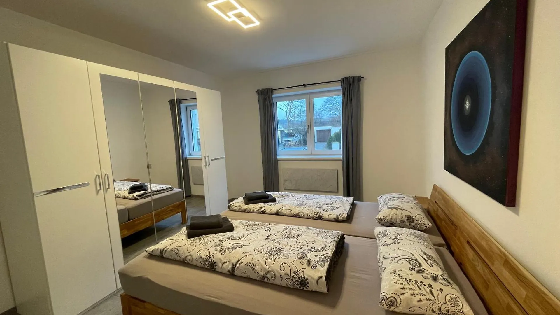 Messe- Und Ferienwohnung Feucht Apartment